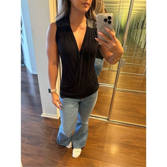 Bailey 44 S Twist and Turn Top - Picture 6 of 7